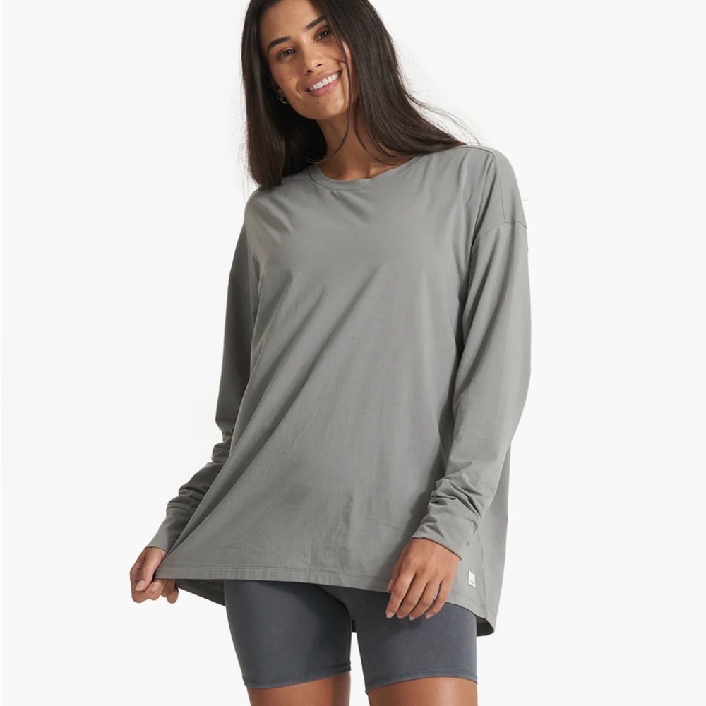 Vuori Long-Sleeve Feather Tee
